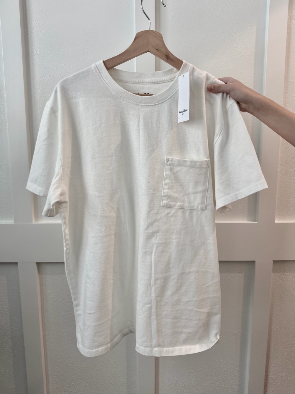 Goodfellow & Co White Short Sleeve Pocket Crew Tee